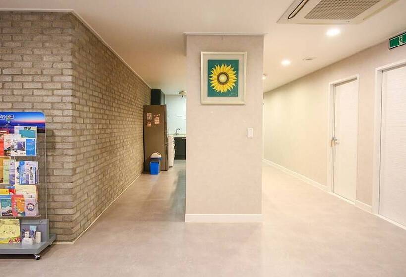 Пансион Mokpo Deung Dae Guest House