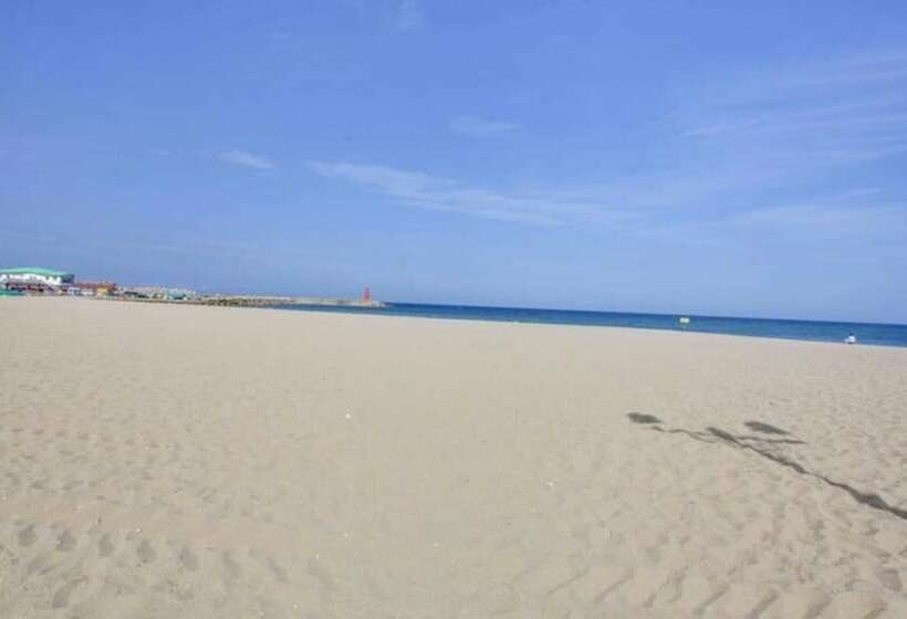 펜션 Naksan Beach Condotel