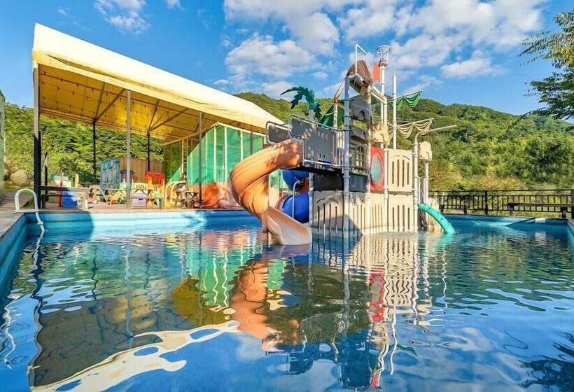 펜션 Pocheon Kidsglampinggeo