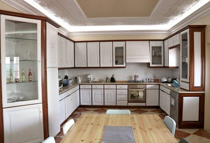 پانسیون The Ocean House