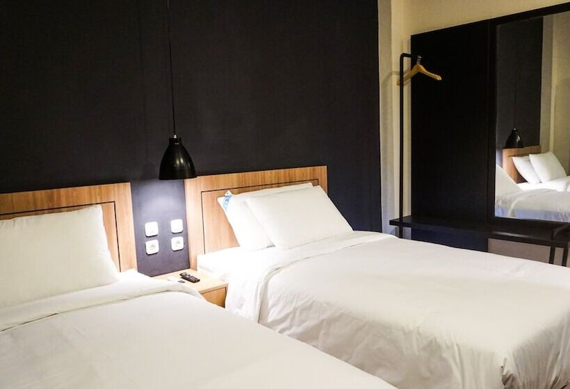 ペンション Wale Langowan