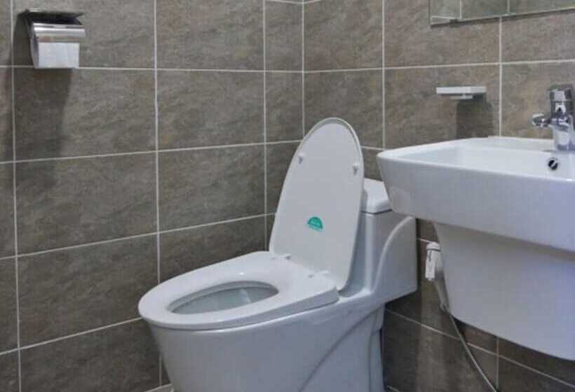 بنسيون Yangyang Mokusurf