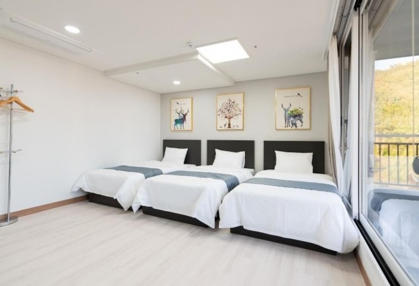 פנסיון Jin Arirang Hostel