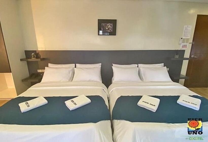 בית מלון כפרי Pier Uno Dive Resort