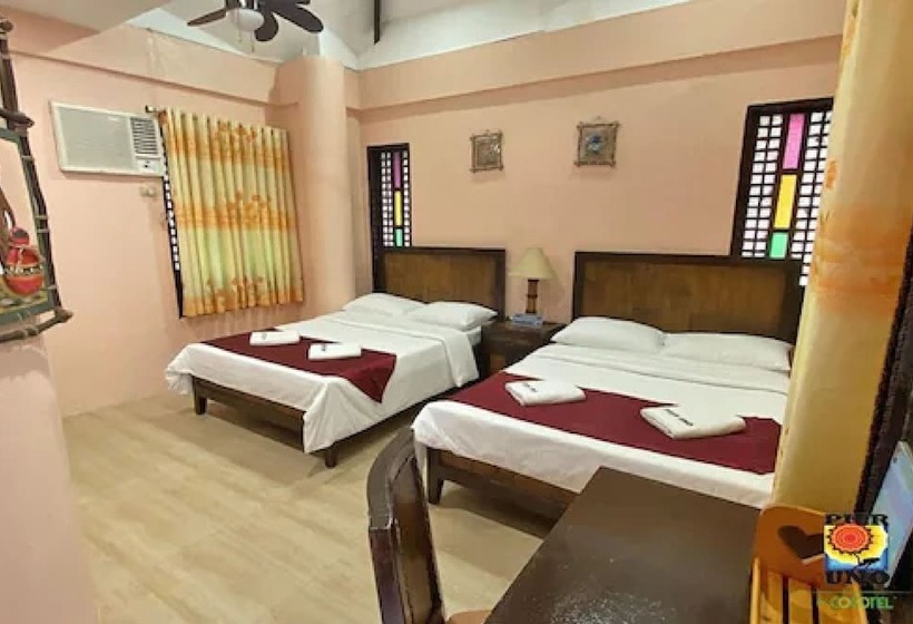 בית מלון כפרי Pier Uno Dive Resort