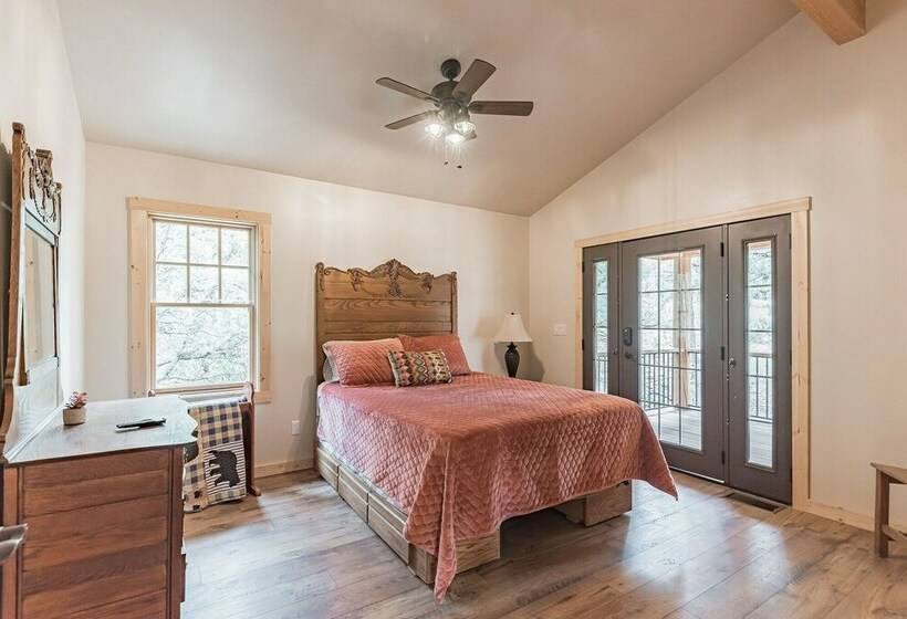 Pine Cabin With Sweeping Views! Private, Peaceful Getaway! Fun For Family! By Redawning