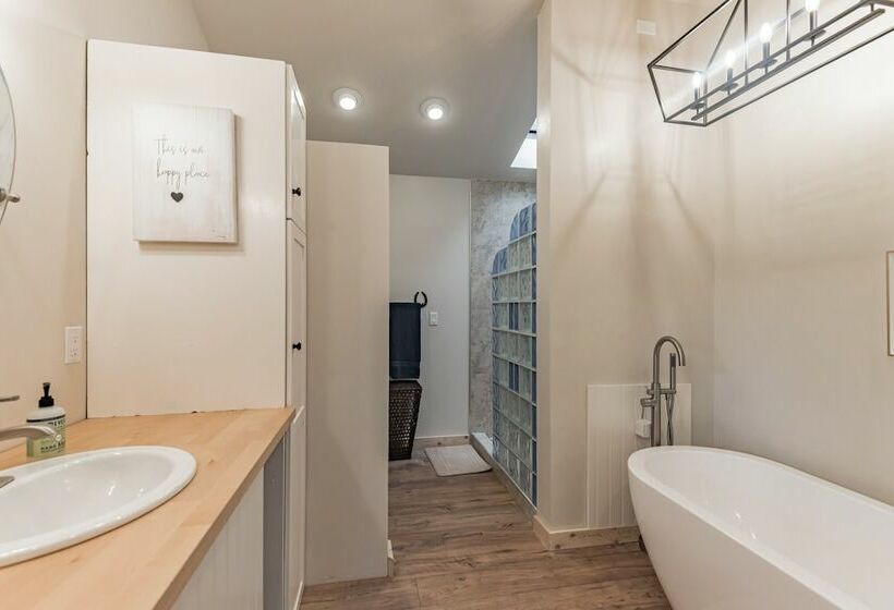 Pine Cabin With Sweeping Views! Private, Peaceful Getaway! Fun For Family! By Redawning