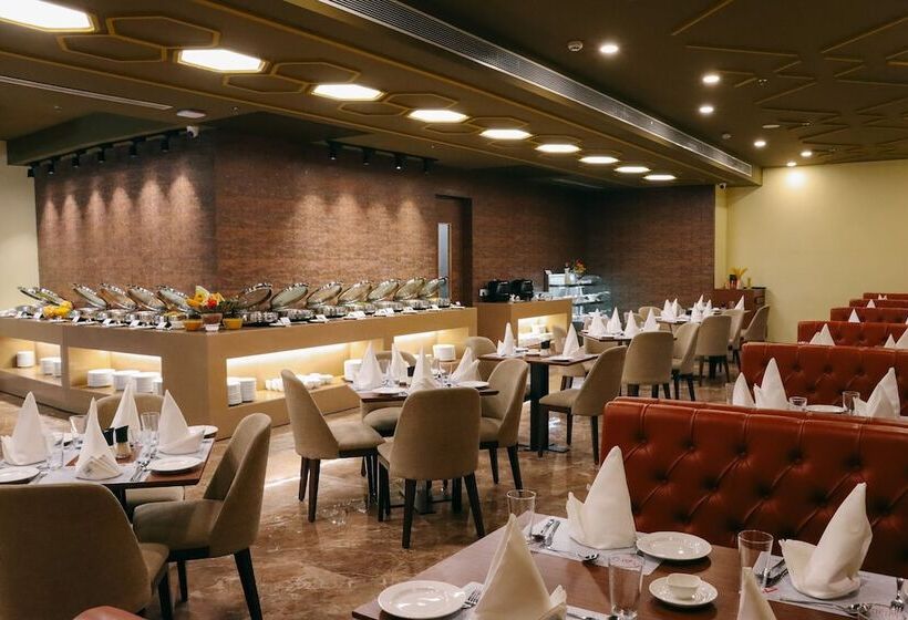 Playotel Premier Guna