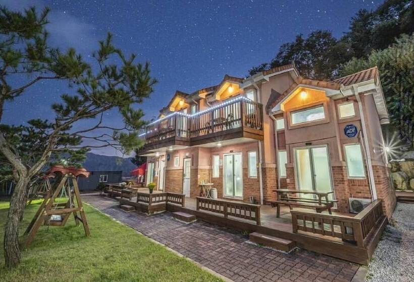 Pocheon Swimpyo Pension