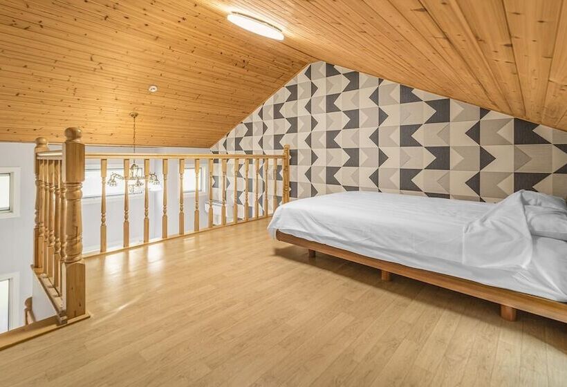 Pocheon Swimpyo Pension