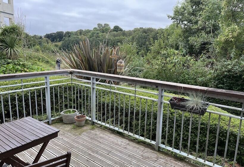 Резиденция River Bay