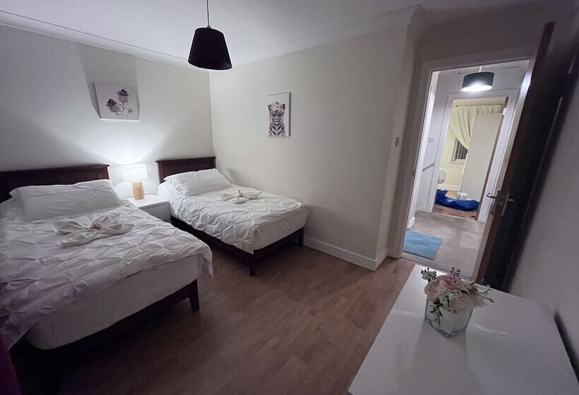 Резиденция River Bay