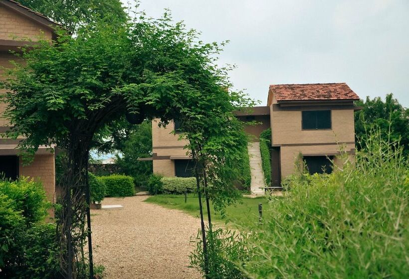 استراحتگاه Clarks Safari Pushkar