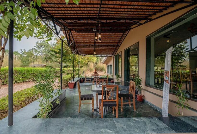 استراحتگاه Clarks Safari Pushkar