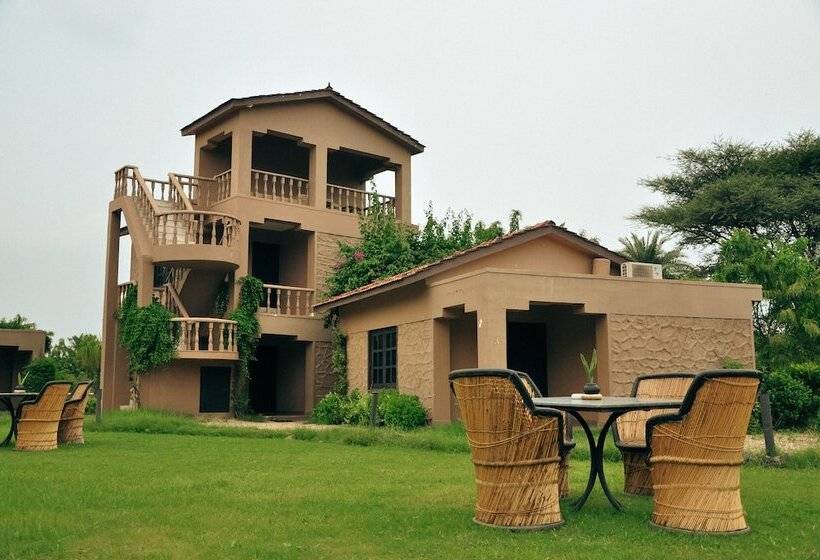 استراحتگاه Clarks Safari Pushkar