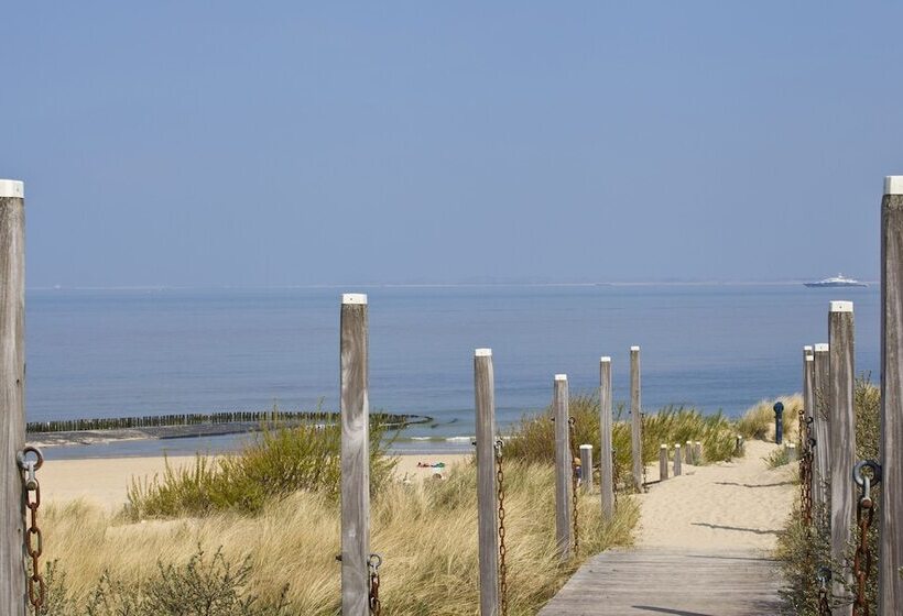 リゾートホテル Europarcs Bad Meersee