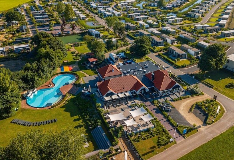 אתר נופש Europarcs Marina Strandbad