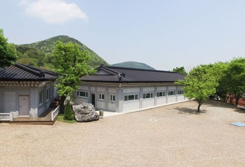 Seongju Gaya Hwangto Pension