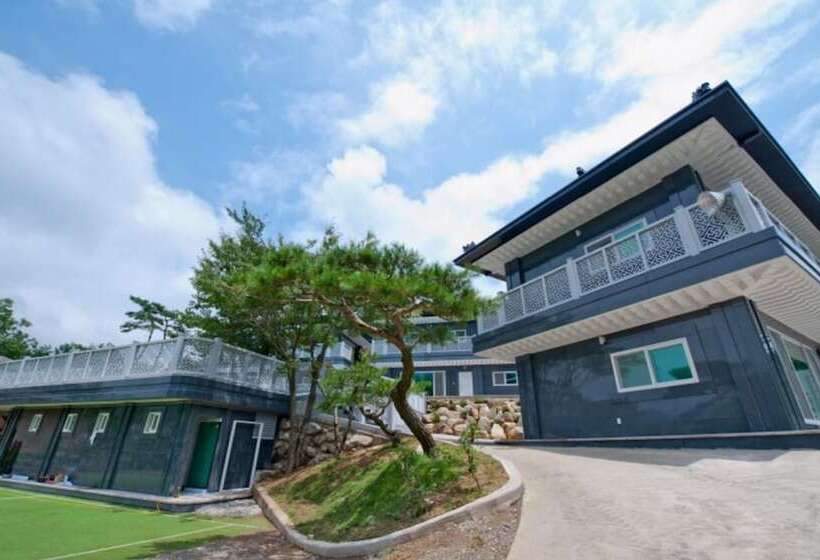 Seongju Gayagyeung Pension