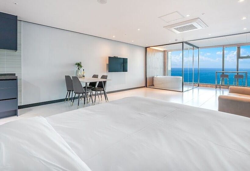 Sokcho The Sharp Pension