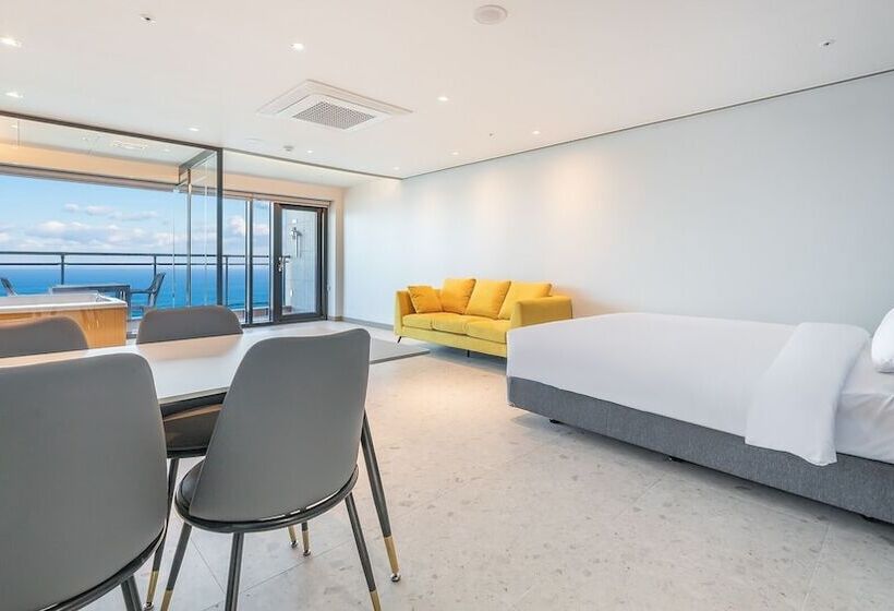 Sokcho The Sharp Pension