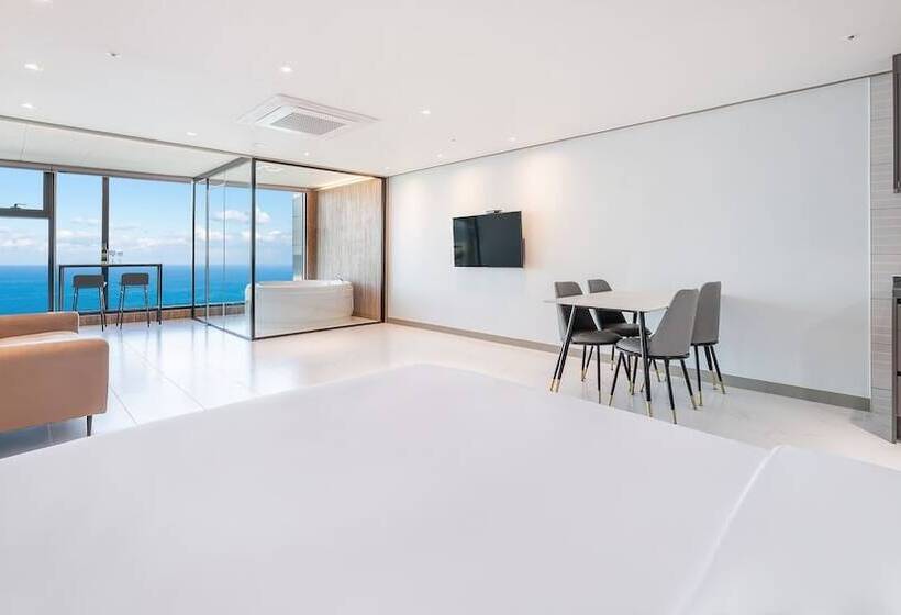 Sokcho The Sharp Pension