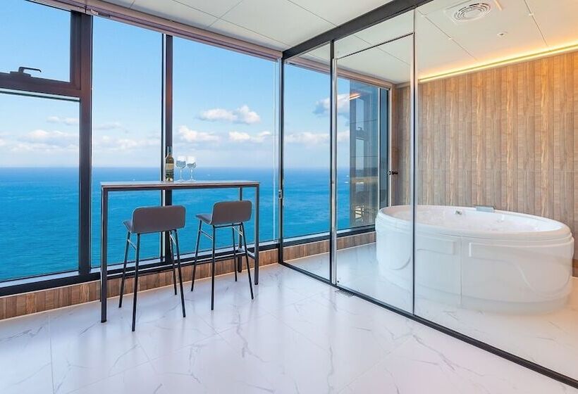 Sokcho The Sharp Pension