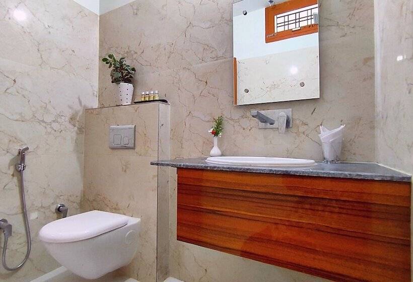 Spring Sky Haridwar By Shrigo Hotels