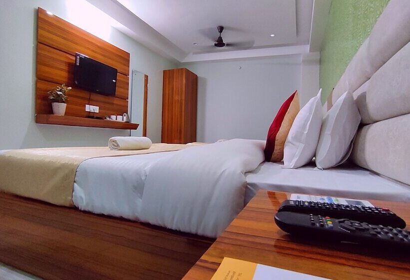 Spring Sky Haridwar By Shrigo Hotels