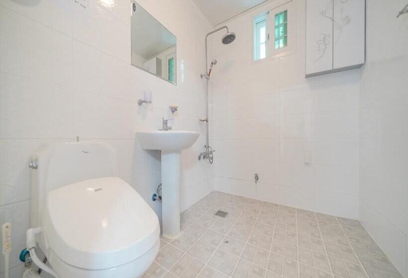 Suncheon Jeonmangjoeungot Pension