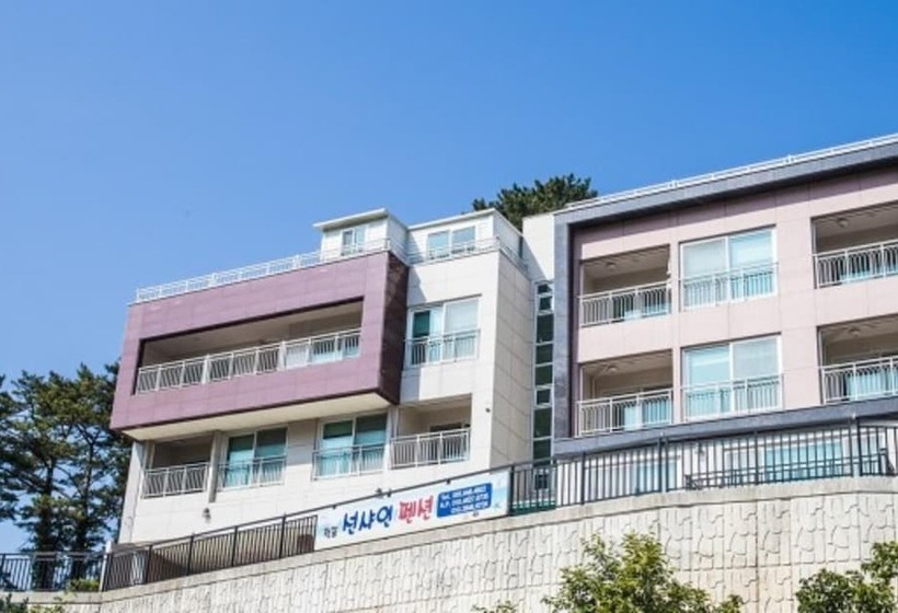 Tongyeong Chuckpo Sunshine Pension