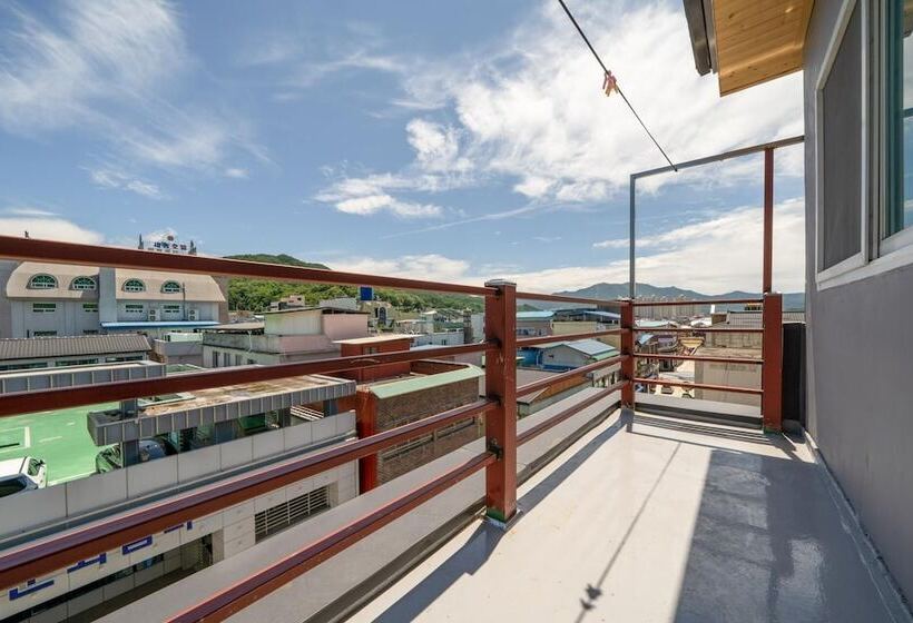 Yanggu Samhojang Motel