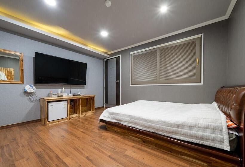 Yanggu Samhojang Motel