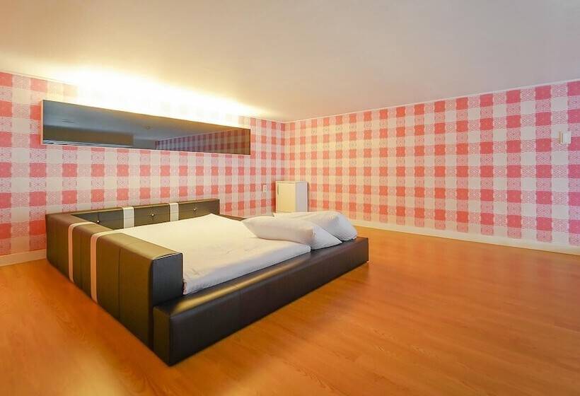 Yangyang Belitaruz Pension