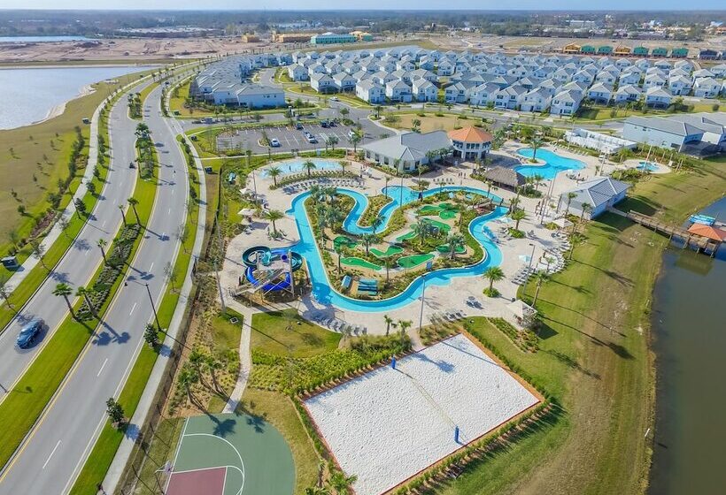 Lakeview Home W/ Private Pool & Free Water Park!