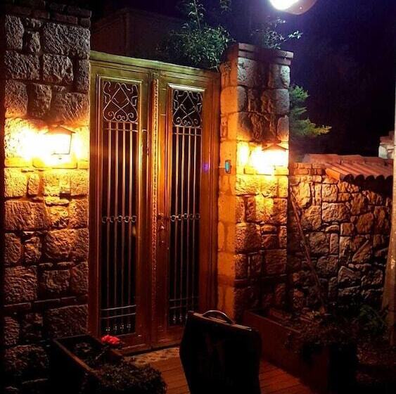 Alaçatı Otel Rebetiko