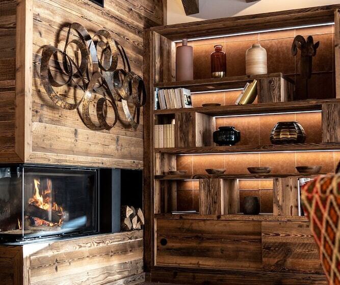 Alaska Lodge By Alpine Resorts