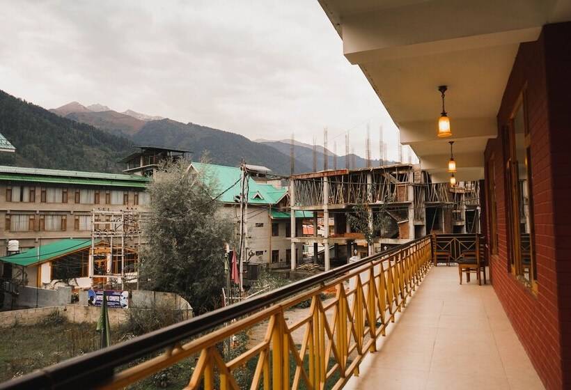 فندق صغير Hipostel Manali