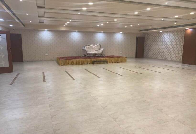 Aman Palace By Shrigo Hotels