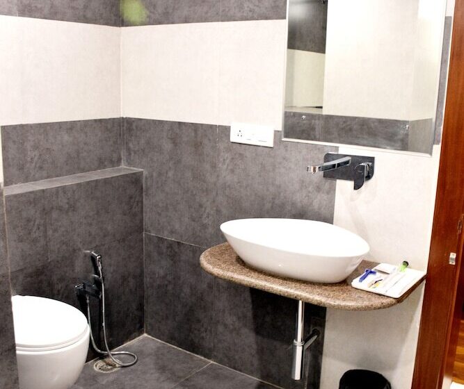 Aman Palace By Shrigo Hotels