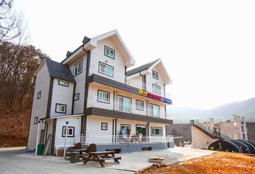 Anseong Pension Ddeulanche