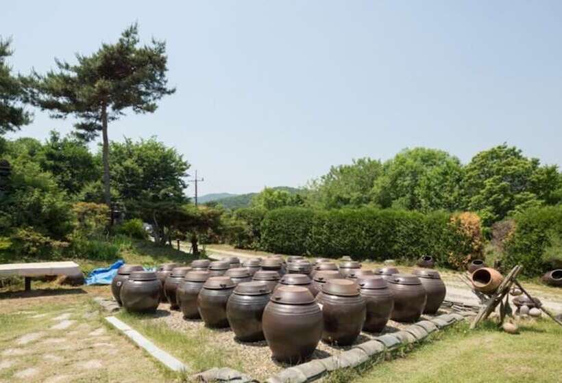 Anseong Songjiwon Pension