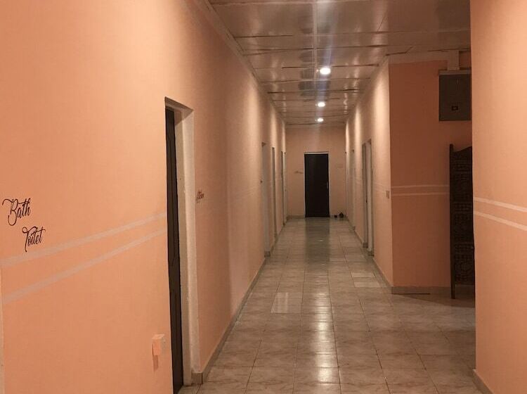 تختخواب و صبحانه Blue Residence