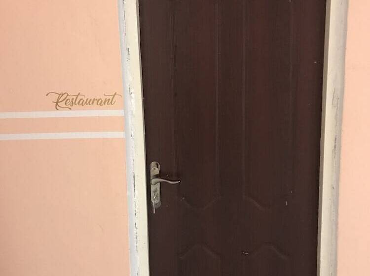 تختخواب و صبحانه Blue Residence