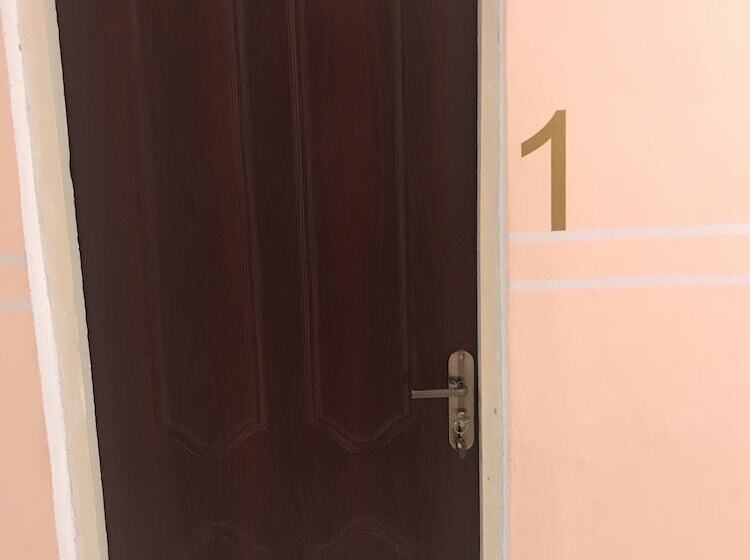 تختخواب و صبحانه Blue Residence