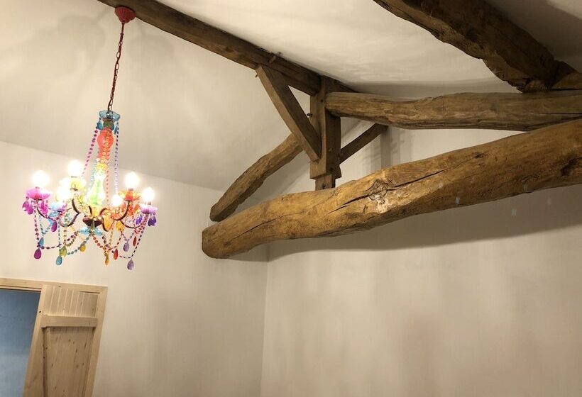 住宿加早餐  Les Geais