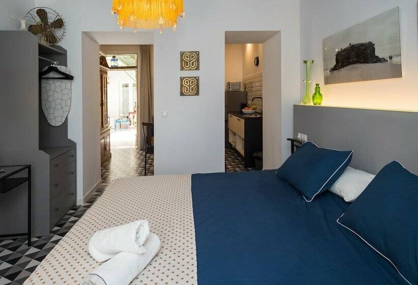 住宿加早餐  Portus Gaditanus Sxviii Patio Andaluz