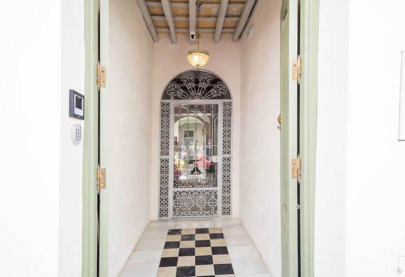 住宿加早餐  Portus Gaditanus Sxviii Patio Andaluz