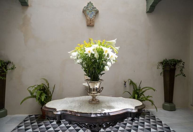 住宿加早餐  Portus Gaditanus Sxviii Patio Andaluz