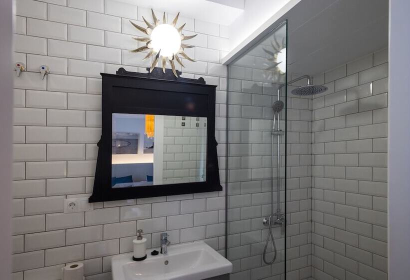 住宿加早餐  Portus Gaditanus Sxviii Patio Andaluz